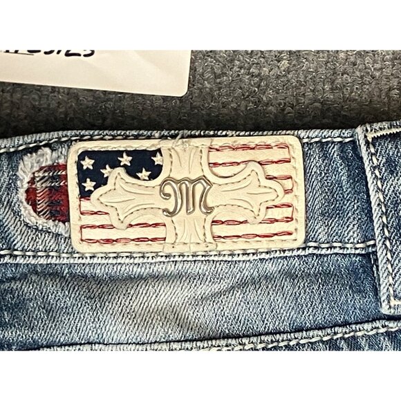 Miss Me Women's Jean Shorts Signature Short Size 26 With Stains - Picture 11 of 16